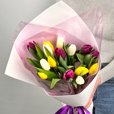 Букет из 19 тюльпанов микс в упаковке арт. 59900-микс2
