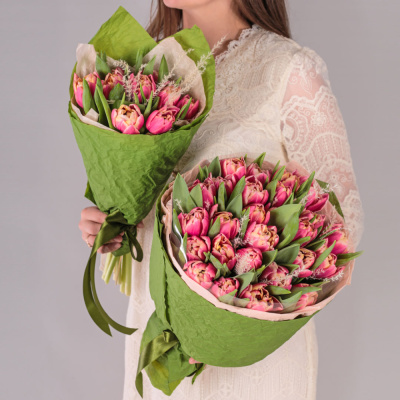 Букеты из пионовидных тюльпанов Колумбус для мамы и дочки арт. 59868