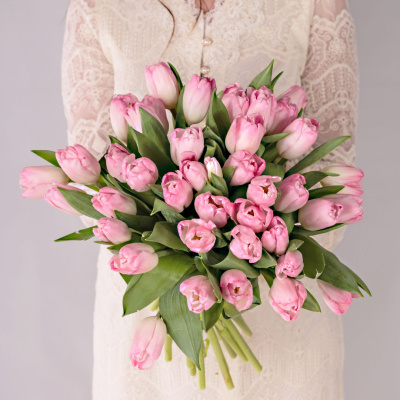 Букет из нежно-розовых тюльпанов арт. 59897