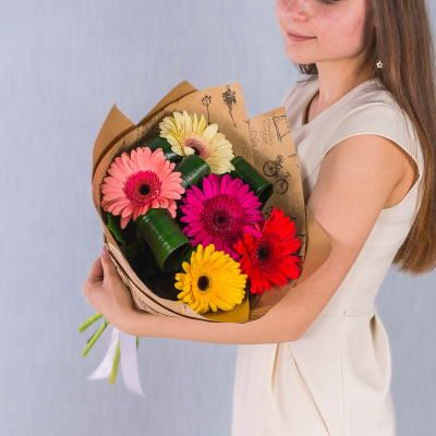 Букет из Гербер микс арт. 35811