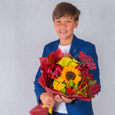 Школьный букет с подсолнухом. арт. 37965