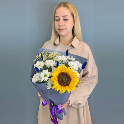 Букет с подсолнухом арт. 84694