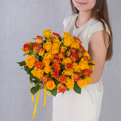 Букет из 51 Розы Кения Оранжевый микс арт. 7312-О