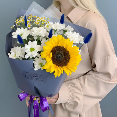 Букет с подсолнухом арт. 84694